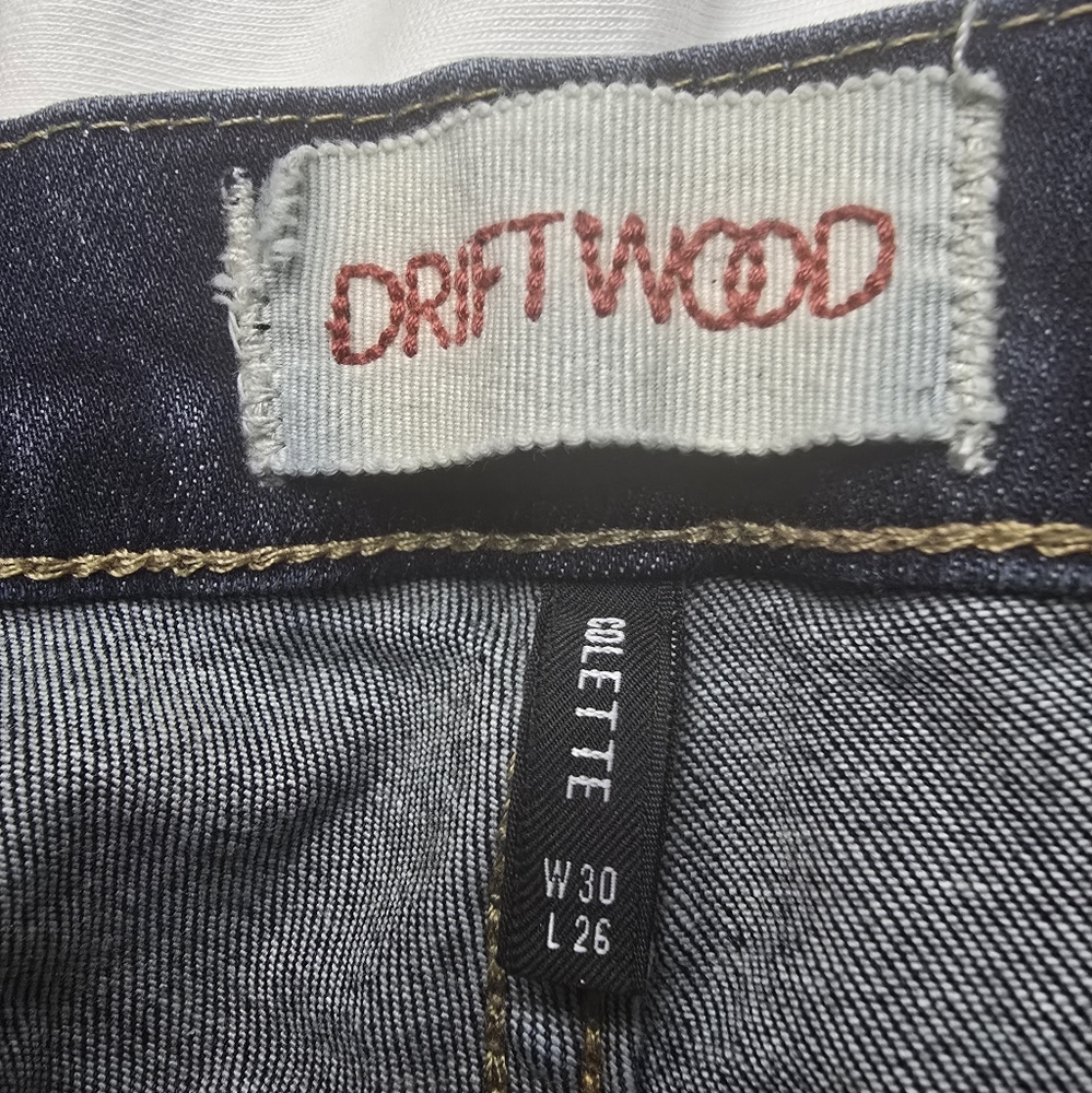 Driftwood Colette Floral Embroidered Cuff Jeans Dark Wash Crop Size 30 - Picture 4 of 10